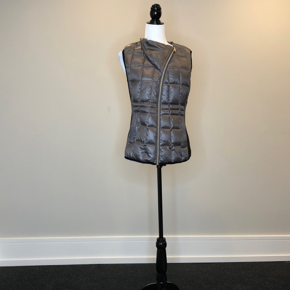 FINAL SALE! Calvin Klein puffer vest
